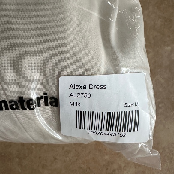 Amy Lynn Alexa shoulder tie puffball midi dress in milk - Picture 6 of 6